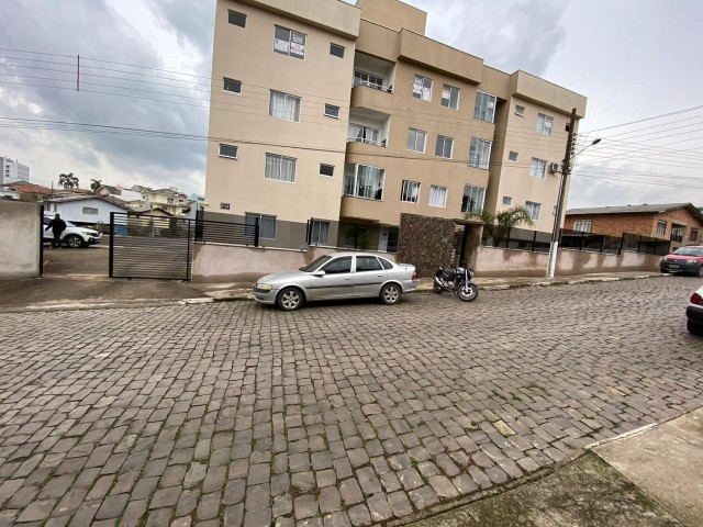 Apartamento 03 dormitórios (01 suíte) Res. Vila Nova