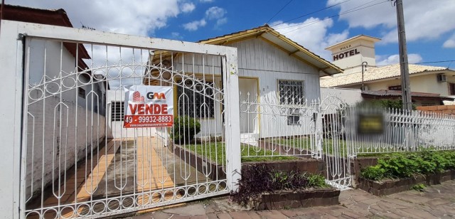 Casa 04 dormitórios (01 suíte)- Conta Dinheiro 