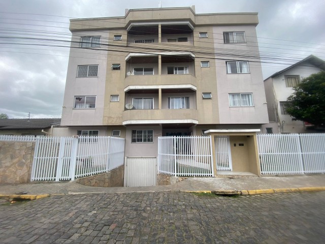 Apartamento 03 dormitórios (01 suíte)- Residencial Renascença 