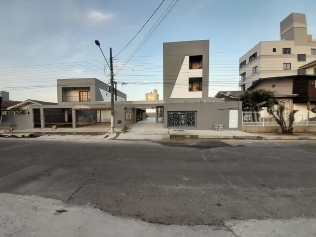 Kitnet mobiliada - Residencial Romancine