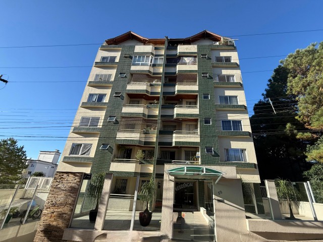 Apartamento 03 dormitórios (01 suíte)- Residencial Veneza 
