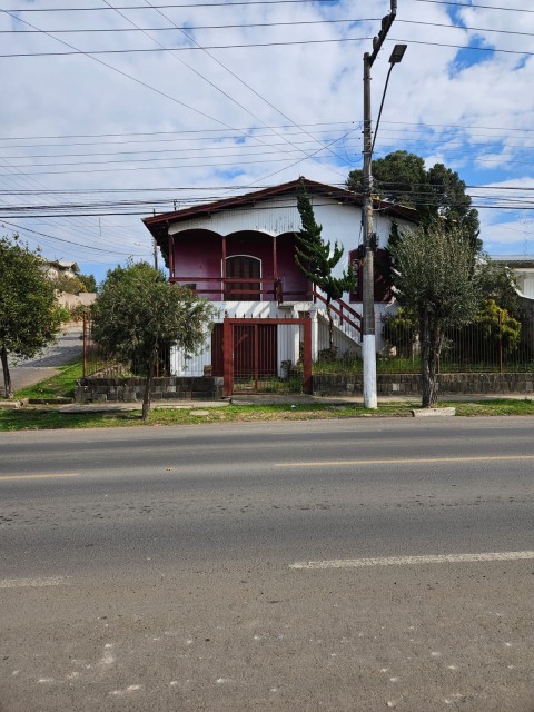 Casa 02 Dormitórios (01 suíte)- Vila Nova 