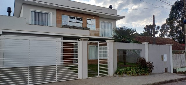 Casa 03 dormitórios (01 suíte)- Sagrado Coração de Jesus 