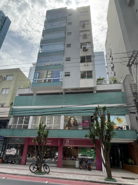 Apartamento 02 dormitórios (01 suíte)-Edifício Papyrus