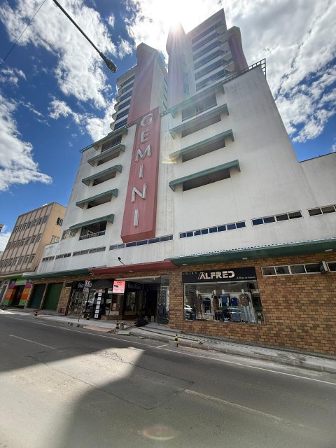 Sala Comercial- Shopping Gemini 