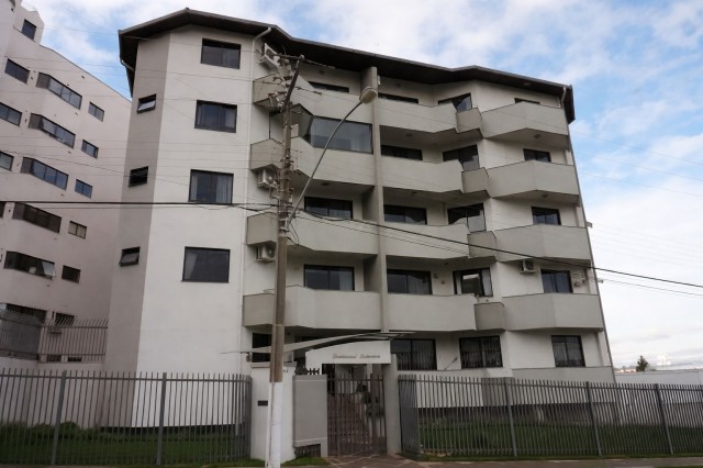 Apartamento com 2 dormitórios sendo (1 Suíte)- Residencial Belvedere