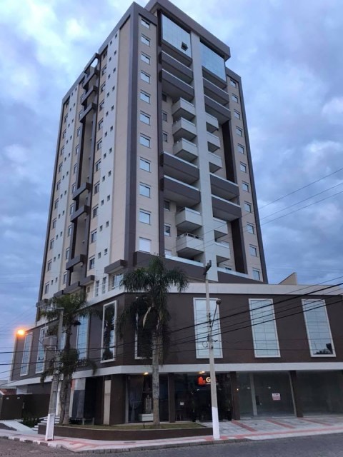 Apartamento 03 dormitórios(01 suíte)Residencial Puerto Madero